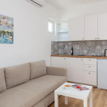 Magnolia Center Apartments 2 Makarska Room photo