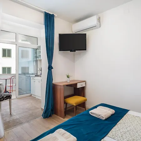 Magnolia Center Apartments 2 Makarska Exterior photo